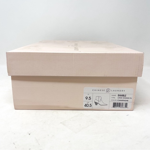 NWT CHINESE LAUNDRY Ramble Champagne Metallic Studded Western Bootie Block heel - Picture 10 of 15